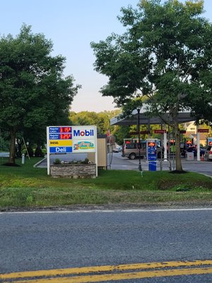 GAS IS ALWAYS OVERPRICED AT FLORYS! I just filled up in the same town for $2.79. Florys - $3.15! Unless you are on empty, skip this location