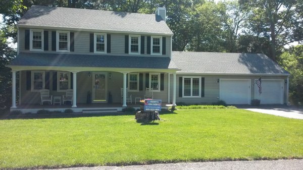 another beautiful home in Farmington done by Hann's On Siding