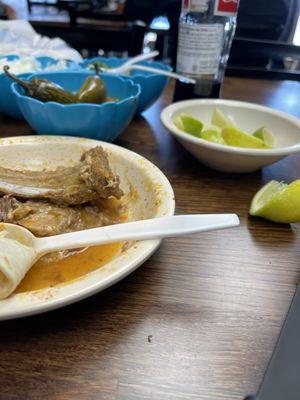 La birria estuvo deliciosa disculpa la foto debí averla tomado antes