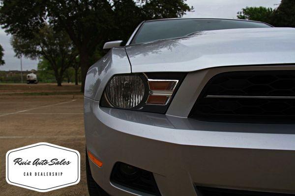 2013 Ford Mustang 2dr V6