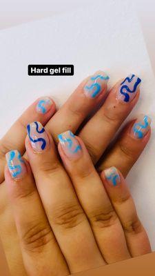 Hard gel overlay