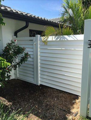 Vinyl Fence & Gate Installations - After - Cupertino, CA - October 2023