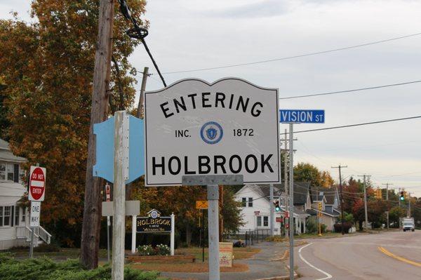 Entering Holbrook from Braintree.