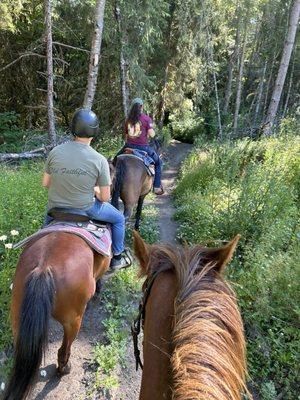 Red Hawk Stables