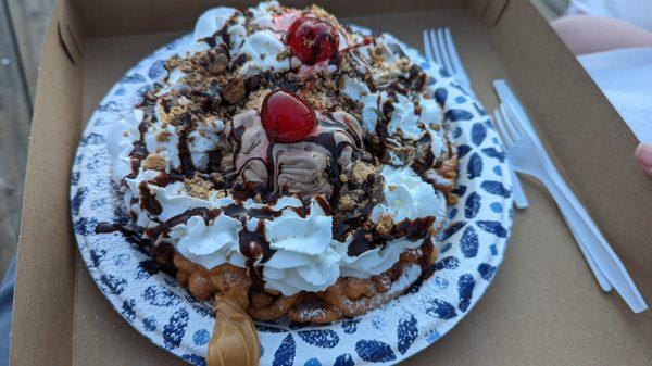 Starkey's Funnel Cake Factory