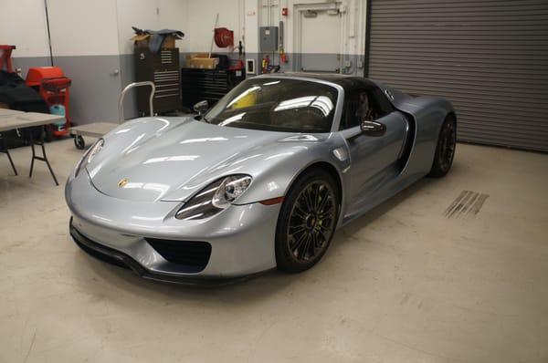 Entire Porsche 918 installed with paint protection film