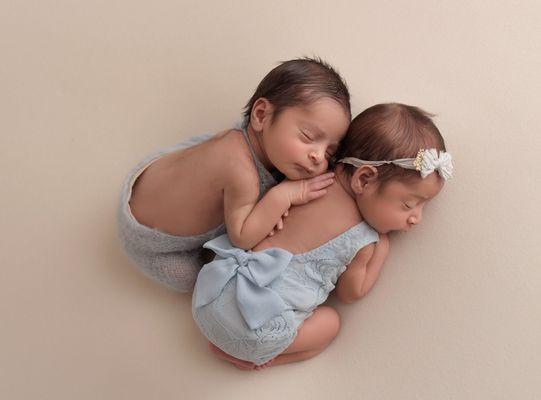 Dolce Photography-Twins Newborn Session