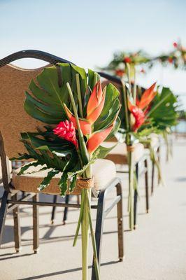 Chair florals for the wedding in 2019