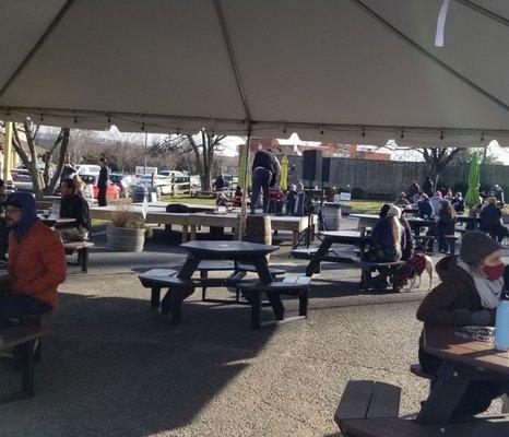 Seating area waiting for food at hardywood richmond during V72x2 event