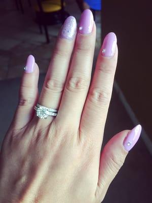 Perfect bridal nails!