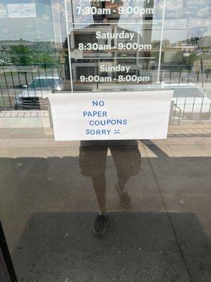 Note on door at Subway