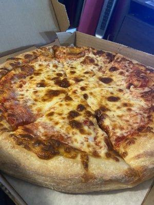 Thick cheese pizza