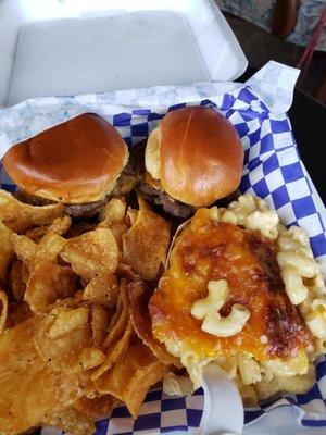 Sliders, chips, and smoked gouda mac n cheese