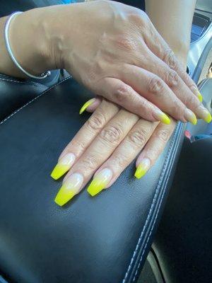 Neon yellow ombré acrylic nails