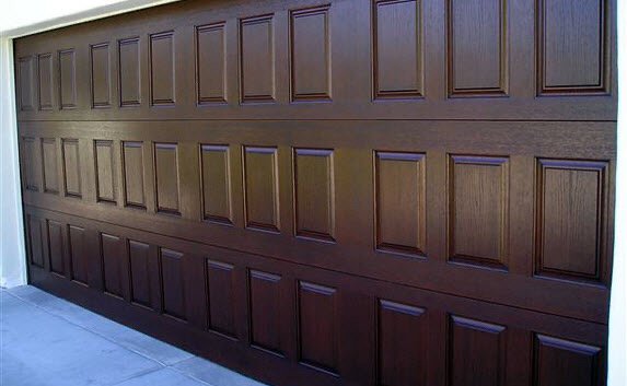 Wood garage door - short panel