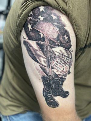 Memorial veteran on upper arm done by @anberlyntattoo