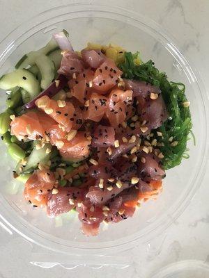 Build your own poke bowl