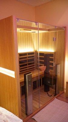 Infrared sauna