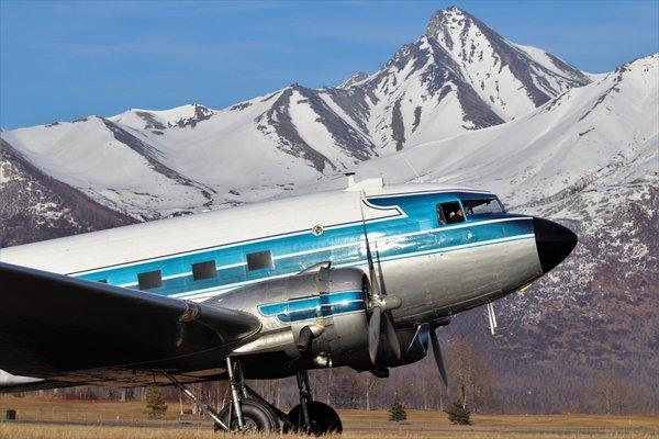 Enjoy our flight seeing tours over Alaska's wilderness and glaciers.