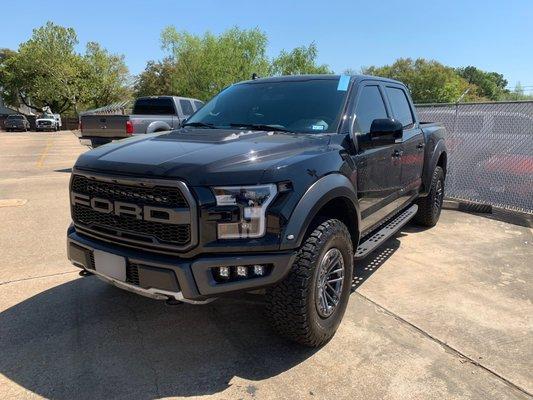 18' Ford Raptor w/ Lane Departure & Rain Sensor