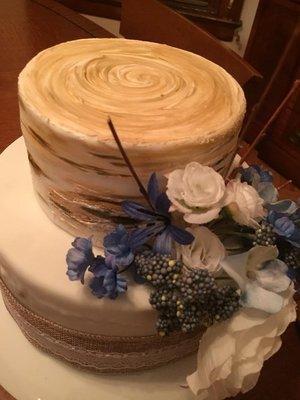 Always a popular choice for weddings is our birch tree cake!