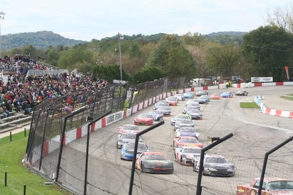 The Oktoberfest 200 field is ready for the green flag - the biggest race of the year!