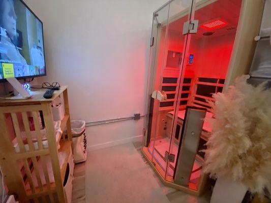 Infrared sauna room