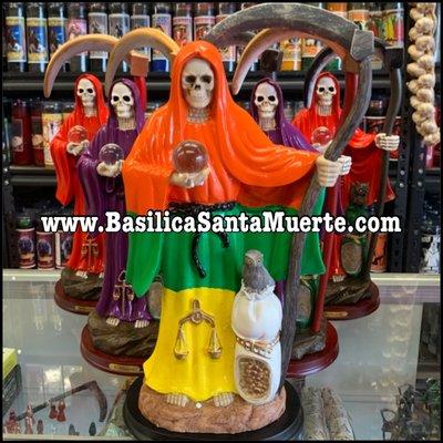 Limpias espirituales, artículos esotéricos, imágenes, enseñanza, aprendizaje y mucho más encontrarás en la Basílica Santa Muerte.