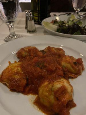 Ravioli Pomodoro