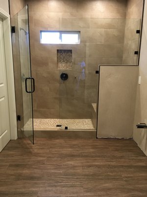 FRAME LESS SHOWER DOOR