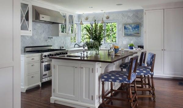 Custom White Shaker kitchen.