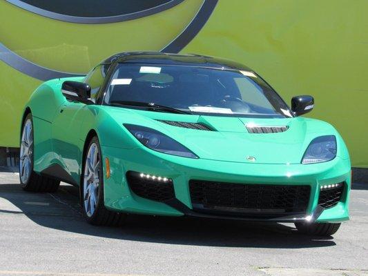 Lotus Evora 400