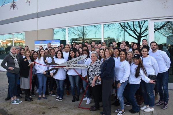 Ribbon cutting with the Roseville Area Chamber of Commerce