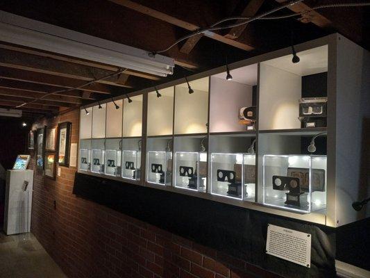 Historical display of stereoscopic viewers and viewmaster predecessors