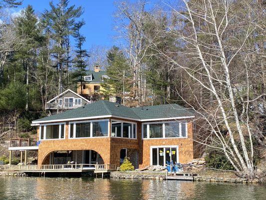 When we needed Hunter Green roofing shingles they came through. 5 Stars !!