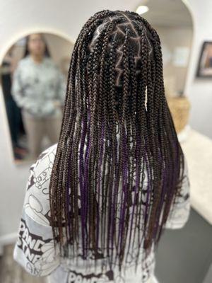 Knotless Box Braids