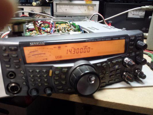 Repairing a Kenwood TS2000 Transceiver