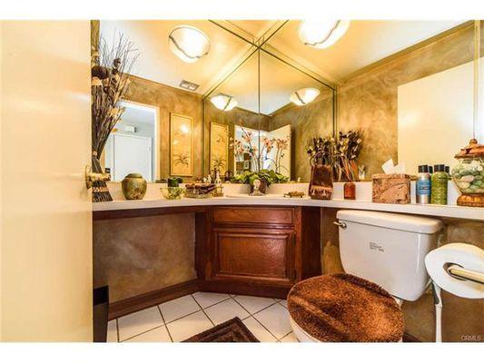 Bathroom - Mission Viejo Executive Inpatient Rehab - Couples Rehab