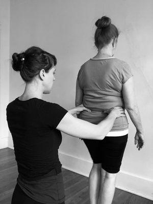 Alignment, posture assessment, movement assessment, movement therapy, somatics, yoga therapy, body awareness, Tucson Embody