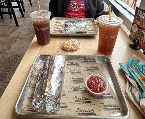 2 Texas Brisket Burritos 8.5/10  Sweet tea