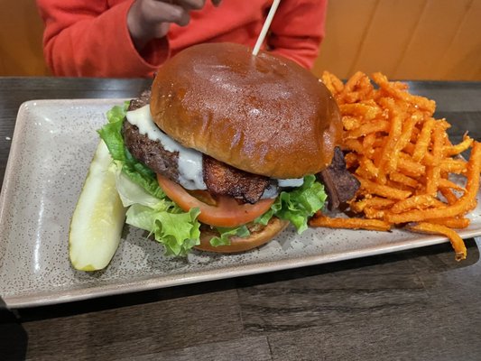 8 oz. Angus Burger with Bacon, Cheese, and Sweet Potato Fries.