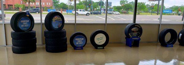 Tire display