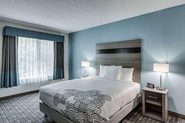 Days Inn & Suites By Wyndham Spokane