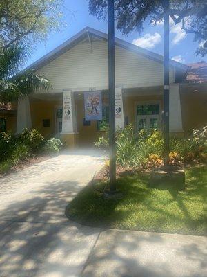 The Carter G. Woodson African American Museum