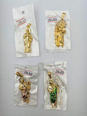 dijes de san judas oro laminado y tres oros