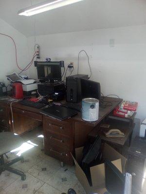 This is the Interior of Courtney Computer Repair