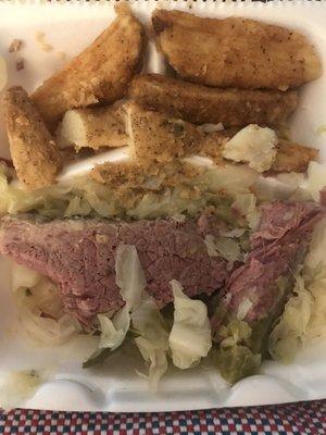 Happy Saint Patrick's 2021 Delicious Corn Beef & Cabbage. Thanks To Patrice & All The Deli Employees