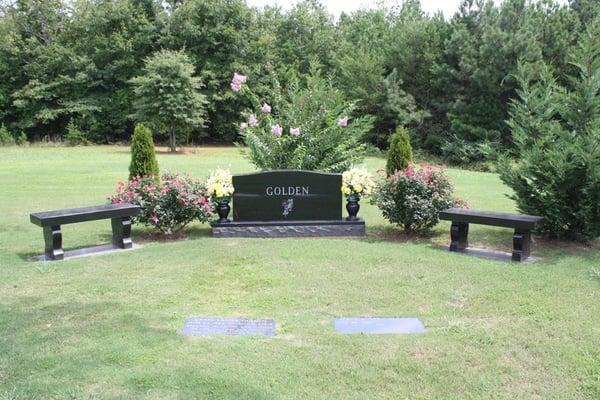 Private estates have introduced a truly unique memorial to our lot owners. We offer estates for individuals or families.