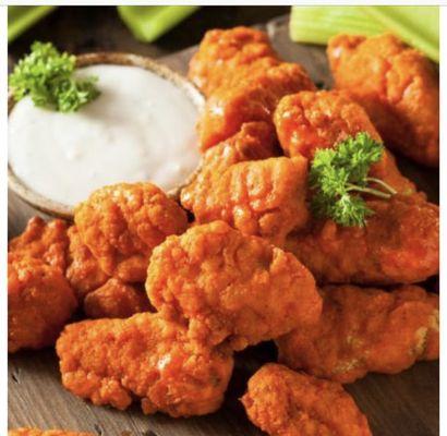 BONELESS WINGS