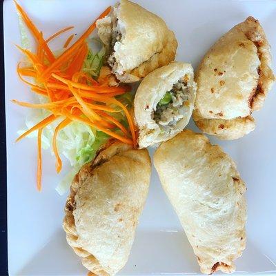 Thai Curry Puffs